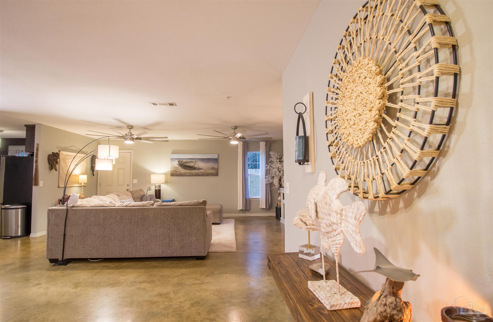 95 Danielle Lane Cantonment, FL 32533 - Photo 5 of 30