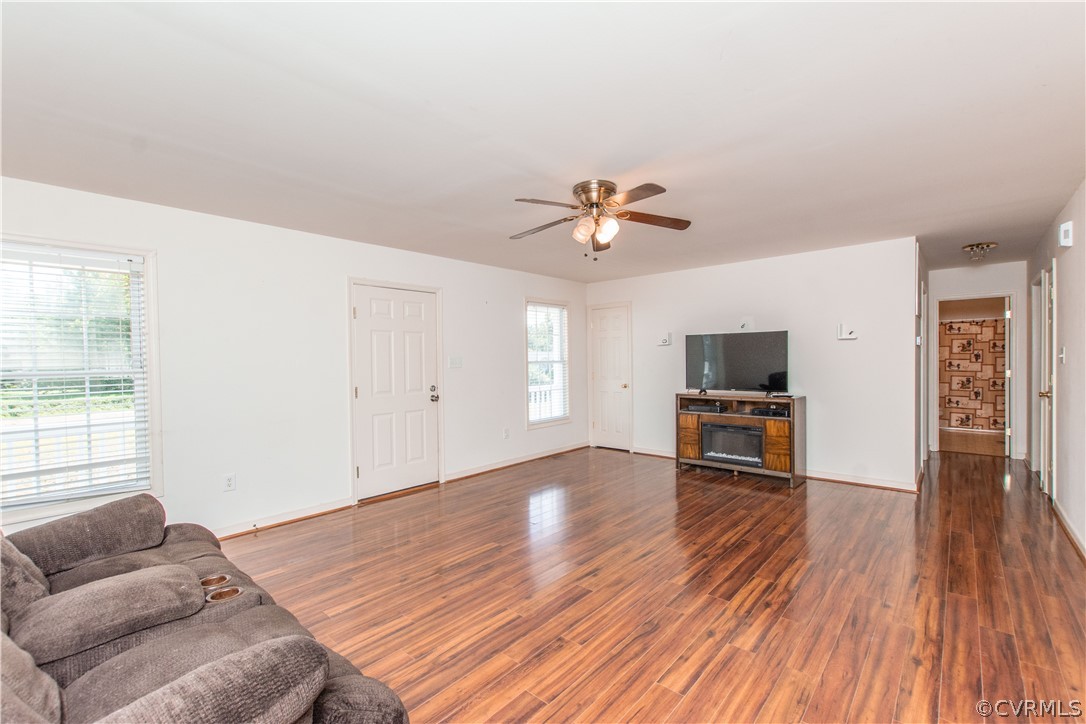 22441 Cabin Point Road Disputanta, VA 23842 - Photo 6 of 19 Gallery Image 6