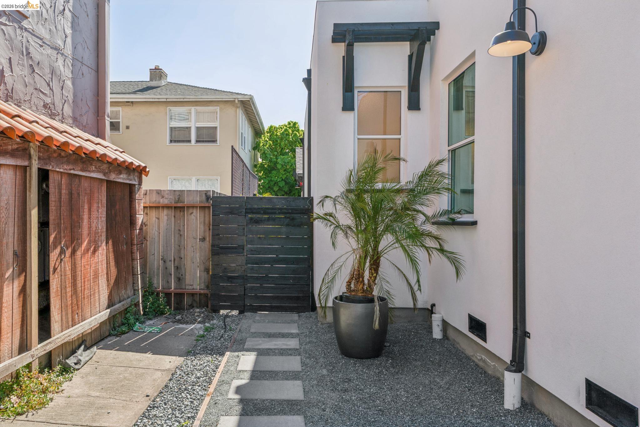 846 Adams Street Albany, CA 94706 - Photo 24 of 35