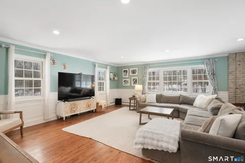 $1,195,000 | 349 Mountain Road, Wilton, CT 06897