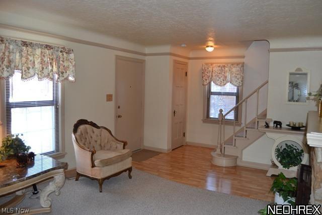 3546 St Albans Road Cleveland Heights, OH 44121 - Photo 3 of 24 LIVING ROOM