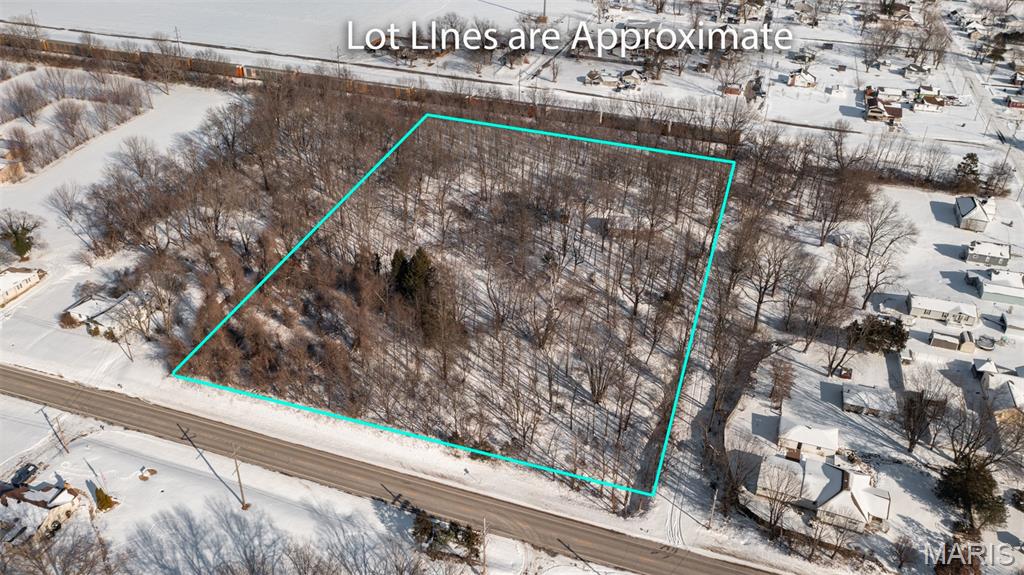 104 Mine Road Sawyerville, IL 62088 - Photo 3 of 28