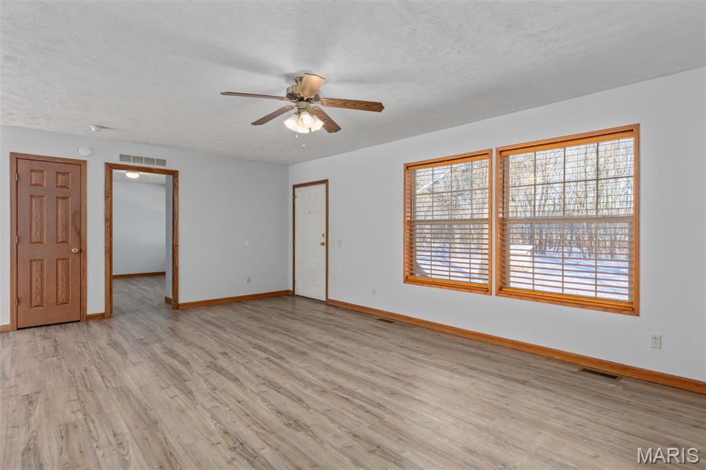 104 Mine Road Sawyerville, IL 62088 - Photo 6 of 28