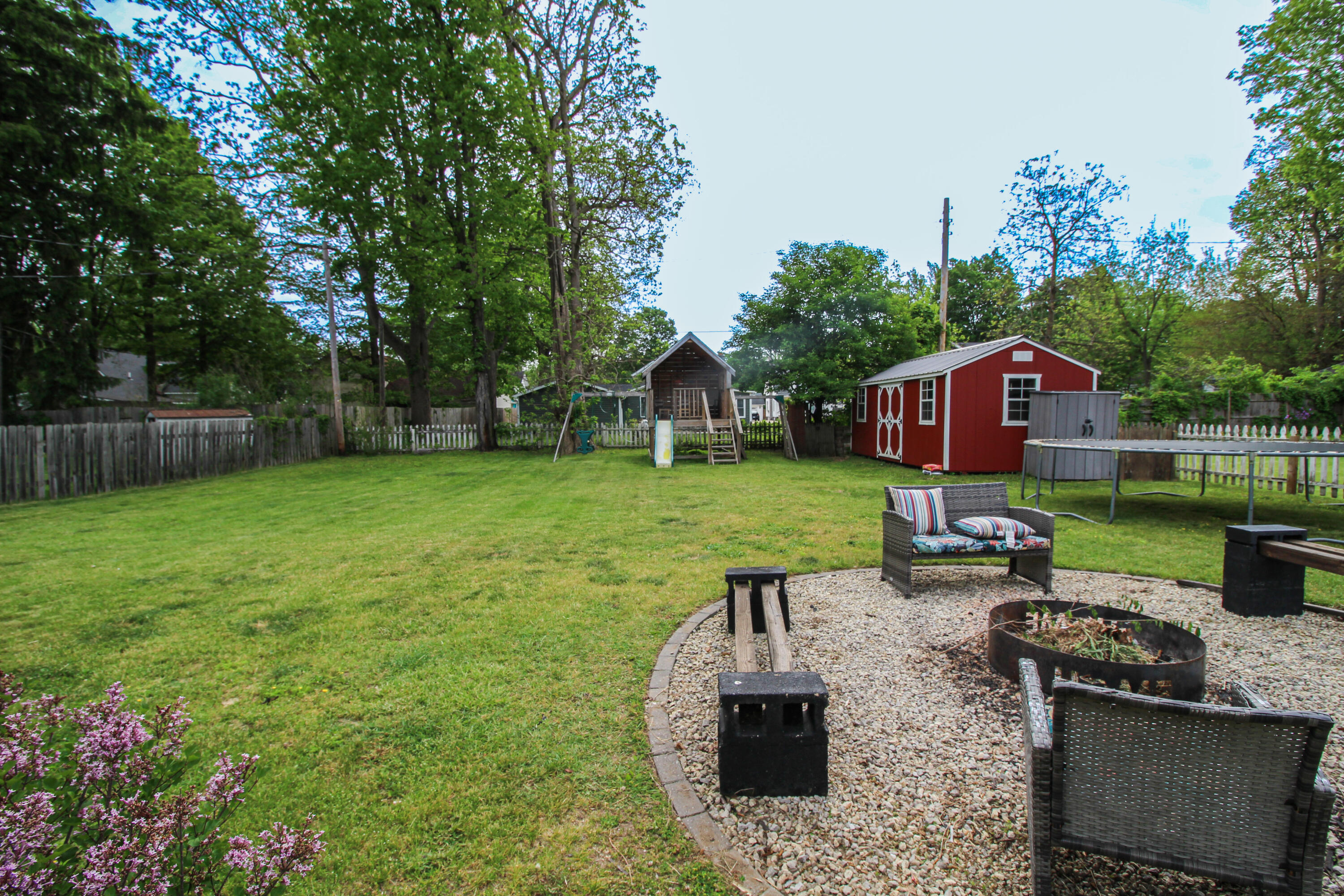 615 East Street Three Rivers, MI 49093 - Photo 8 of 30 East St-26