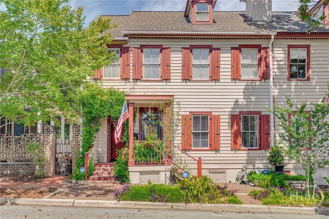 $1,500,000 | 540 East Taylor Street, Savannah, GA 31401