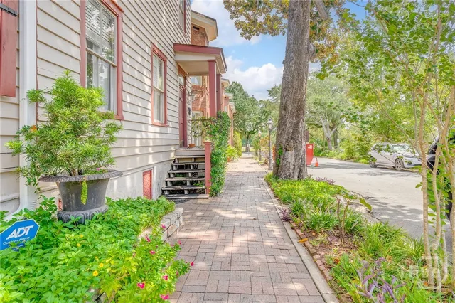 $1,500,000 | 540 East Taylor Street, Savannah, GA 31401