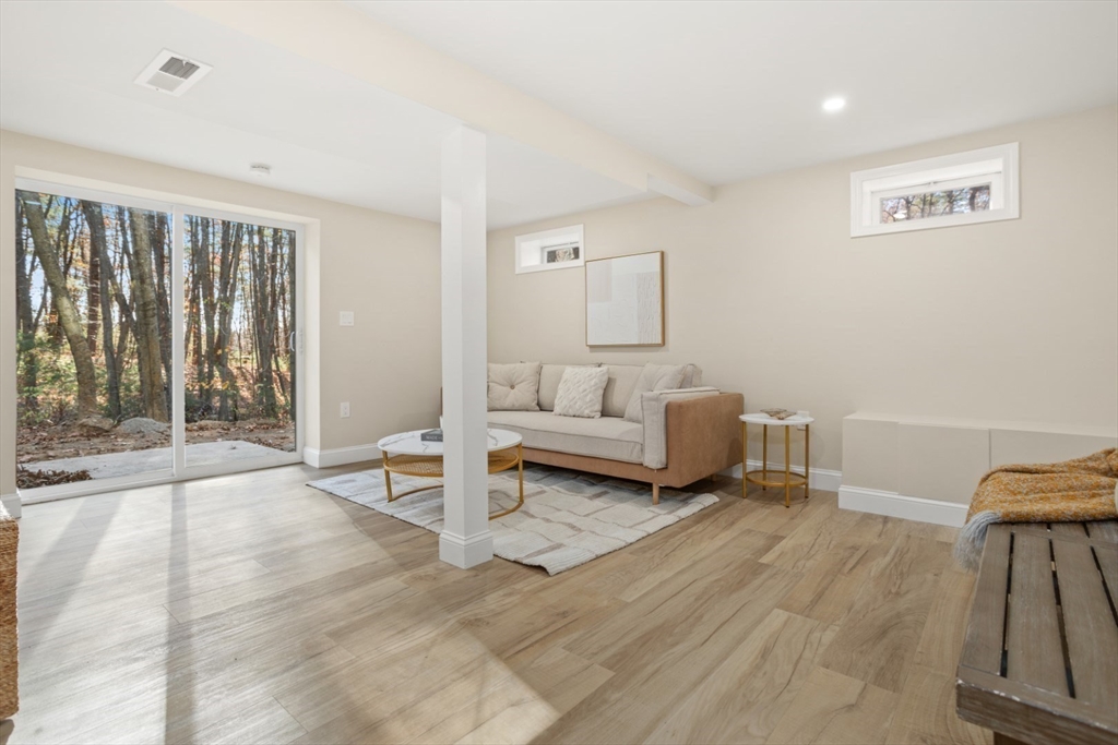 44 Dudley Road Berlin, MA 01503 - Photo 18 of 31 Gallery Image 18