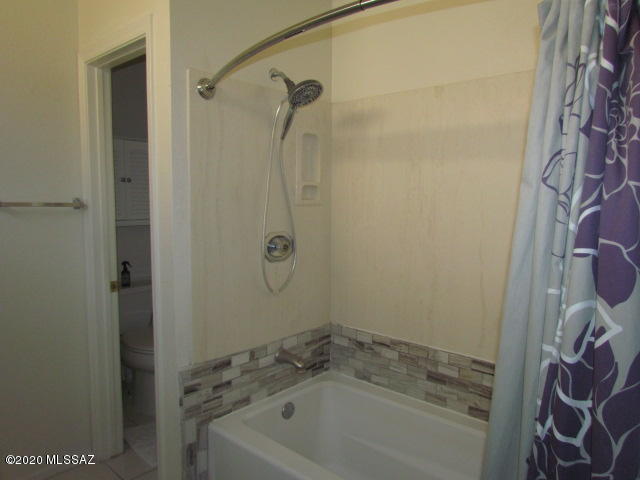 9925 North Crystal Spring Place Tucson, AZ 85742 - Photo 32 of 37
