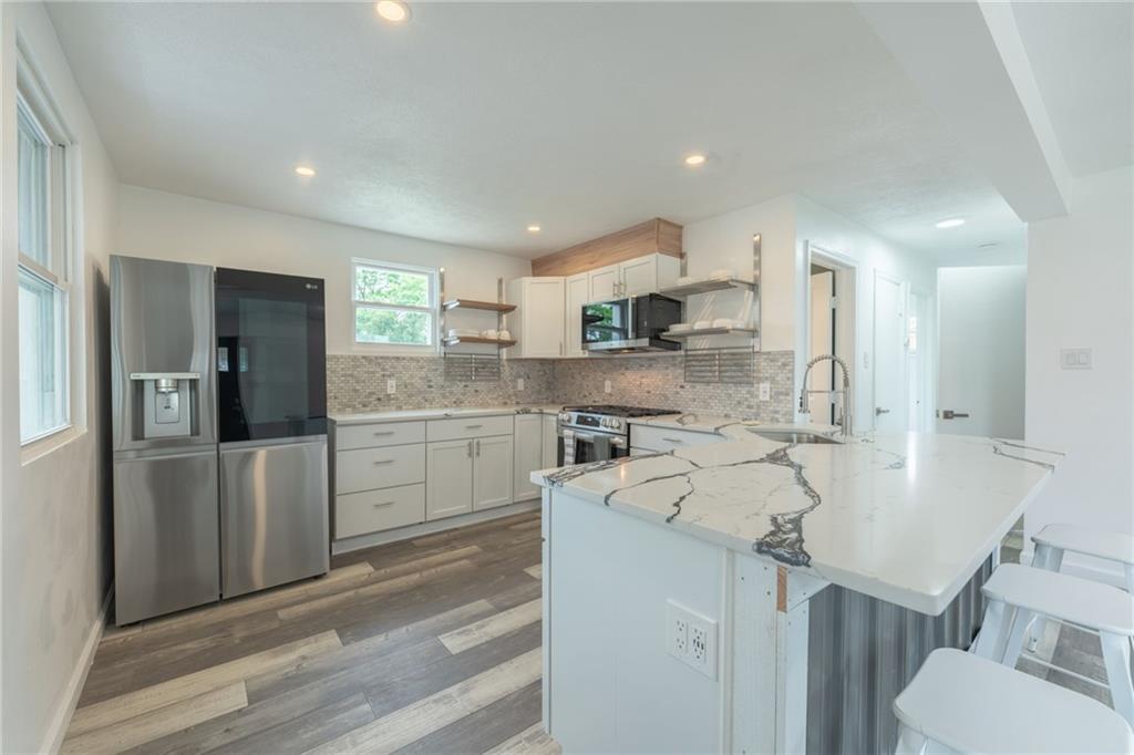 1316 Barkley Road McKeesport, PA 15133 - Photo 12 of 31