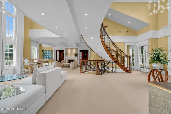 $7,999,999 | 934 Navesink River Road, Rumson, NJ 07760