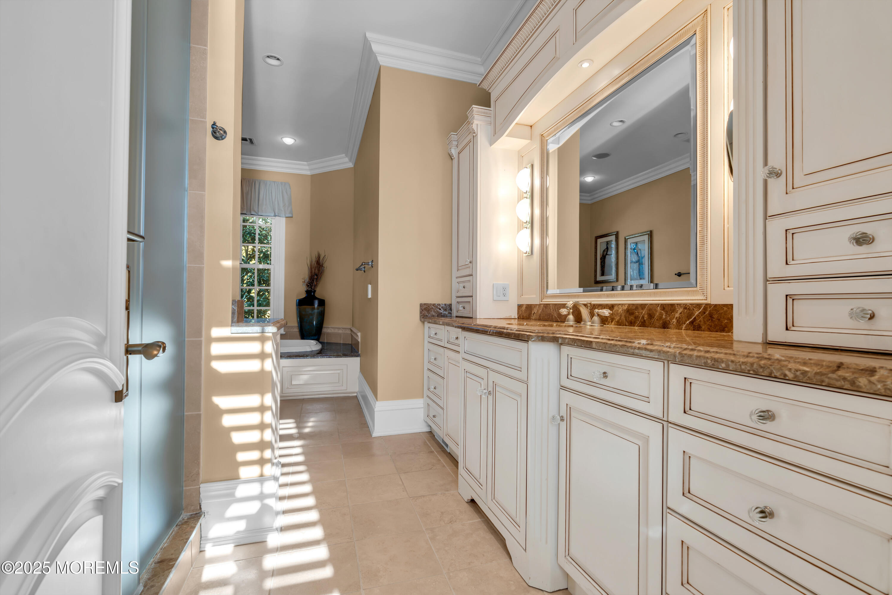 934 Navesink River Road Rumson, NJ 07760 - Photo 47 of 91 Primary Bath #1