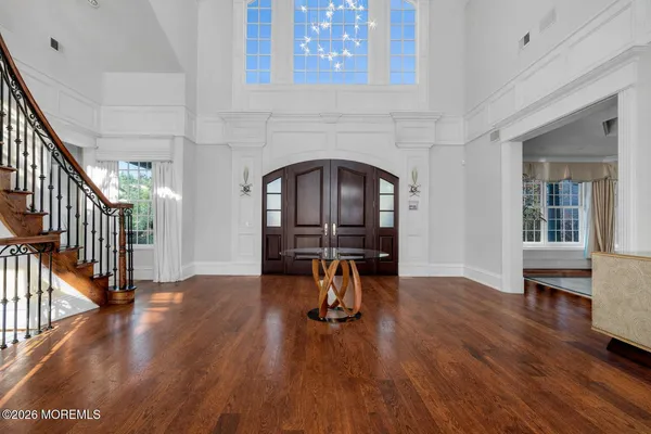 $7,999,999 | 934 Navesink River Road, Rumson, NJ 07760