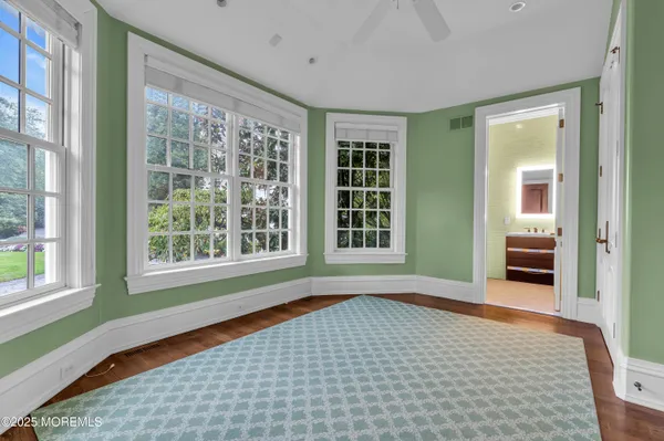 $7,999,999 | 934 Navesink River Road, Rumson, NJ 07760