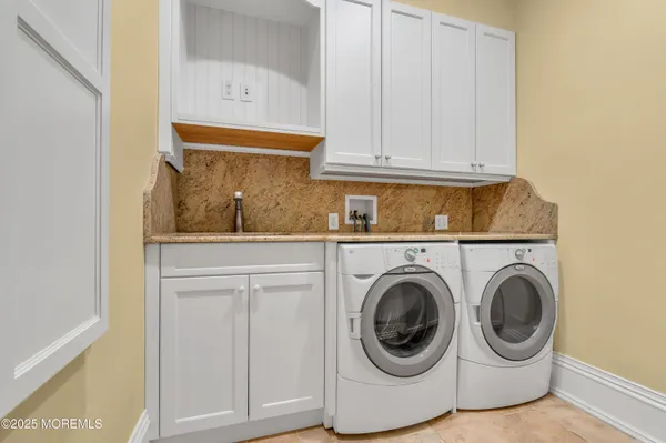 $7,999,999 | 934 Navesink River Road, Rumson, NJ 07760