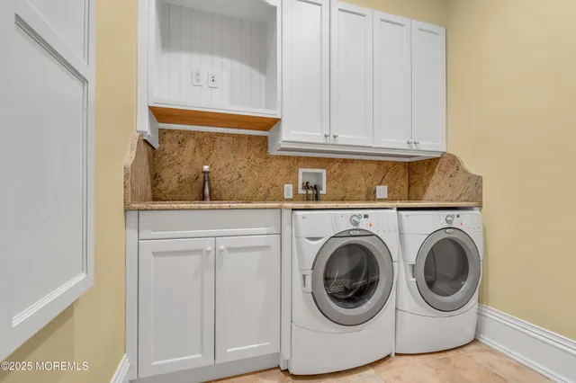 $7,999,999 | 934 Navesink River Road, Rumson, NJ 07760