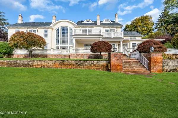 $7,999,999 | 934 Navesink River Road, Rumson, NJ 07760