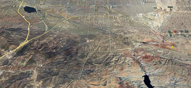 a view of a dry yard