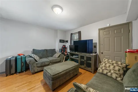 $299,000 | 98 Hillyer Street, Unit 2B, Orange, NJ 07050