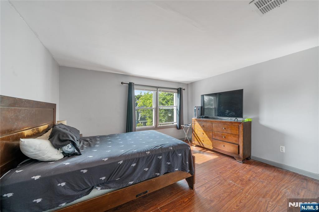 98 Hillyer Street, Unit 2B Orange, NJ 07050 - Photo 7 of 13