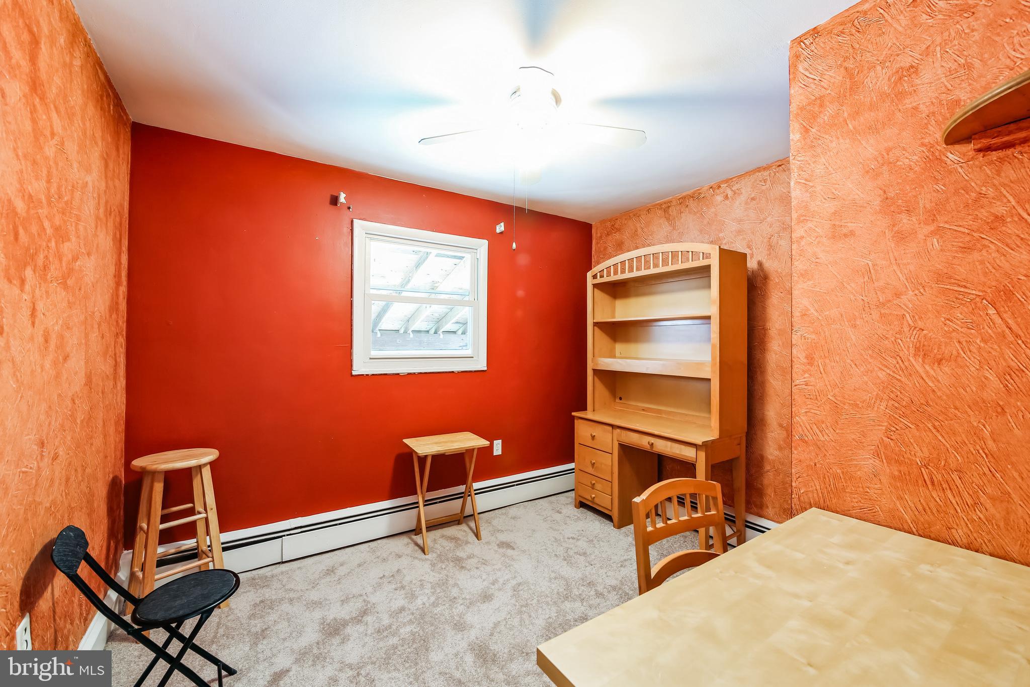 200 East Roland Road Brookhaven, PA 19015 - Photo 18 of 47 a room with gym equipment