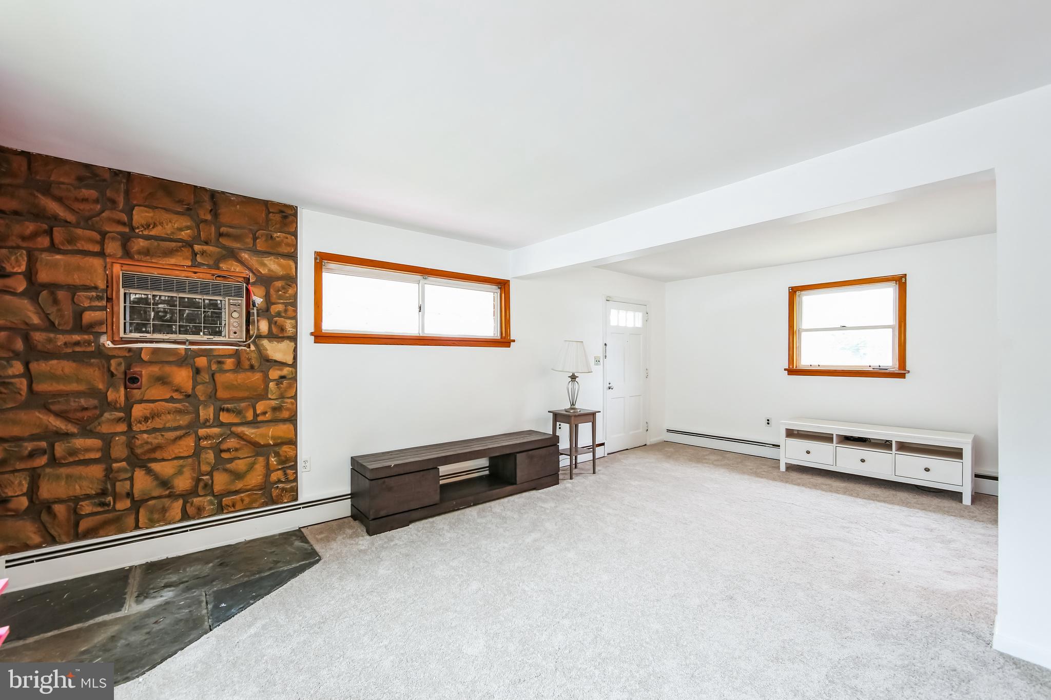 200 East Roland Road Brookhaven, PA 19015 - Photo 8 of 47 an empty room with windows