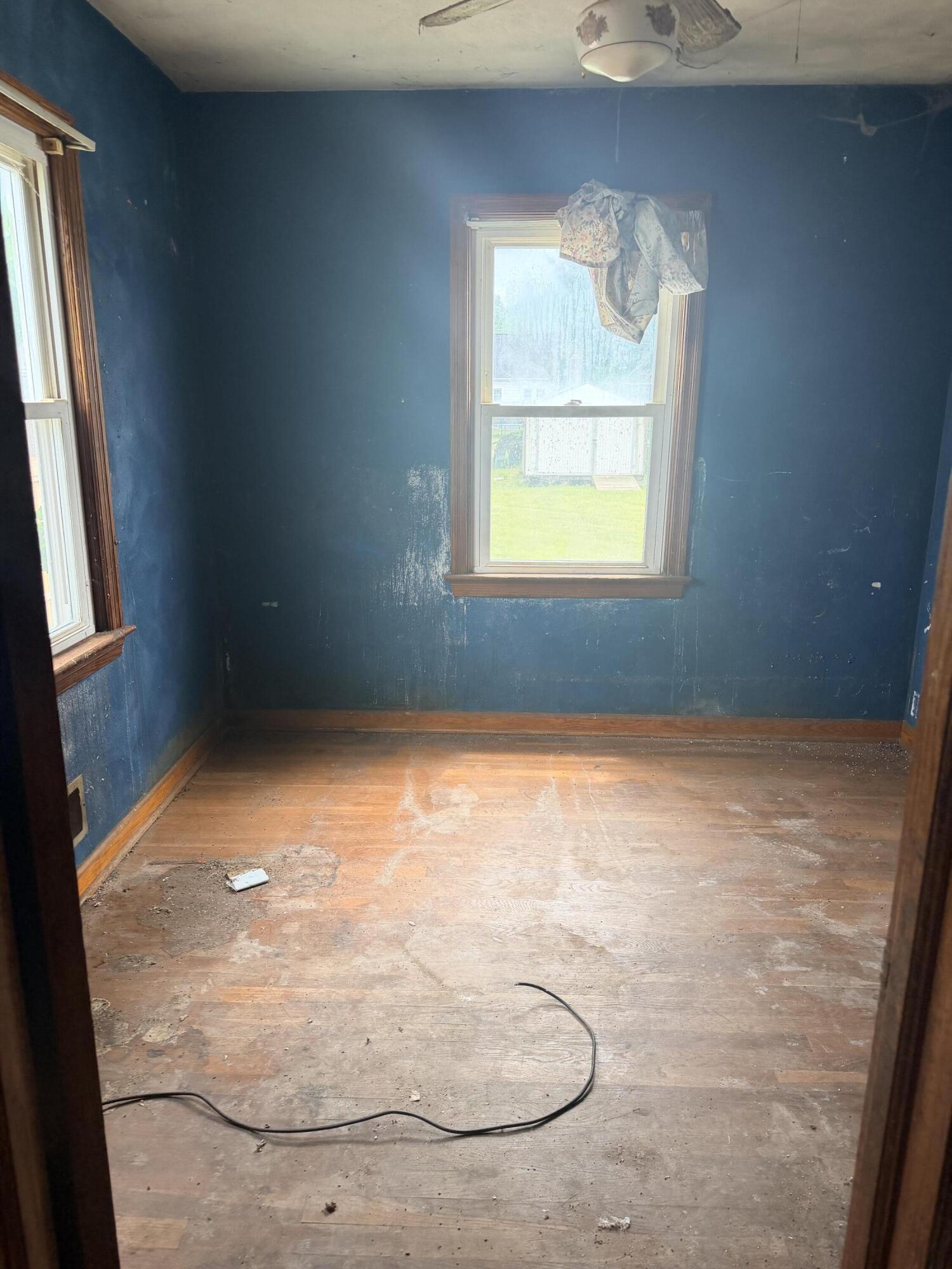 300 East Riverside Drive Salem, VA 24153 - Photo 8 of 11