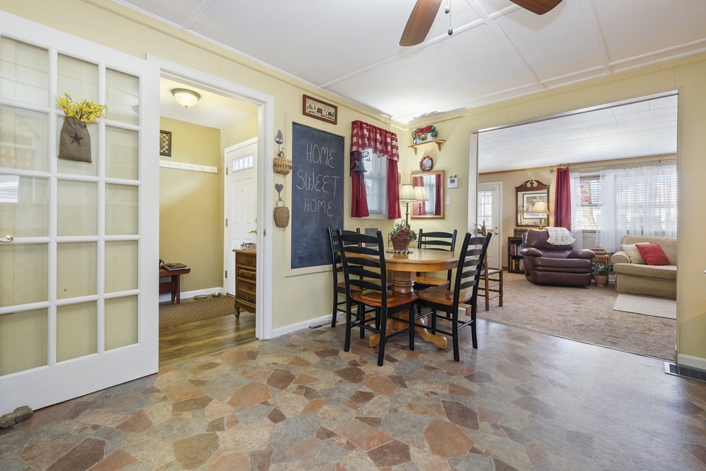 169 Bay State Road Chicopee, MA 01020 - Photo 9 of 24 Gallery Image 9