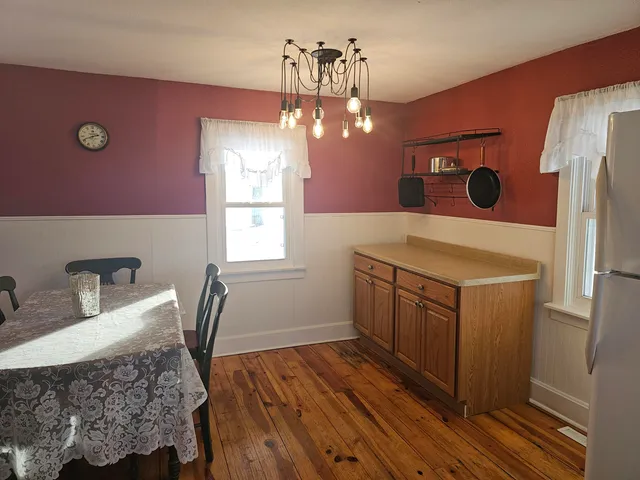 $697,000 | W4568 County Rd F, Lyndon, WI 53093