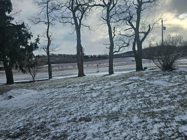 $697,000 | W4568 County Rd F, Lyndon, WI 53093