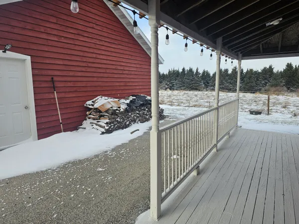 $697,000 | W4568 County Rd F, Lyndon, WI 53093