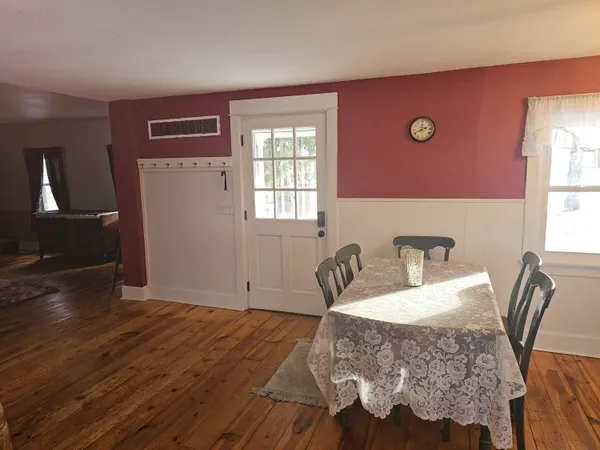 $697,000 | W4568 County Rd F, Lyndon, WI 53093