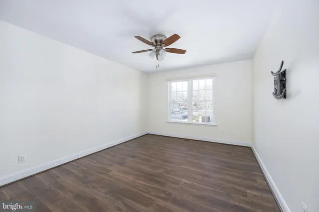 $758,500 | 16199 Sheffield Drive, Dumfries, VA 22025