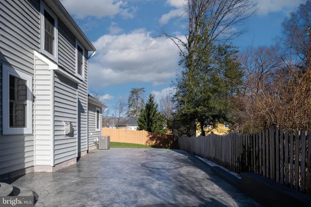 $758,500 | 16199 Sheffield Drive, Dumfries, VA 22025