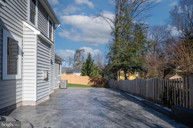 $758,500 | 16199 Sheffield Drive, Dumfries, VA 22025