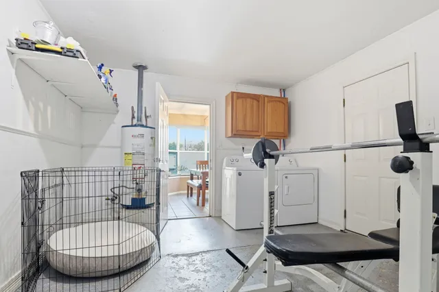 $355,000 | 2414 Loch Lomond Street, Highlands, TX 77562