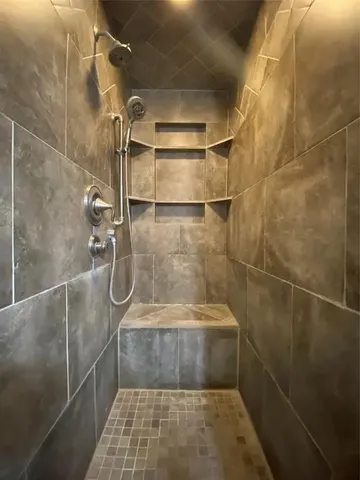 $335,000 | 2414 Loch Lomond Street, Highlands, TX 77562