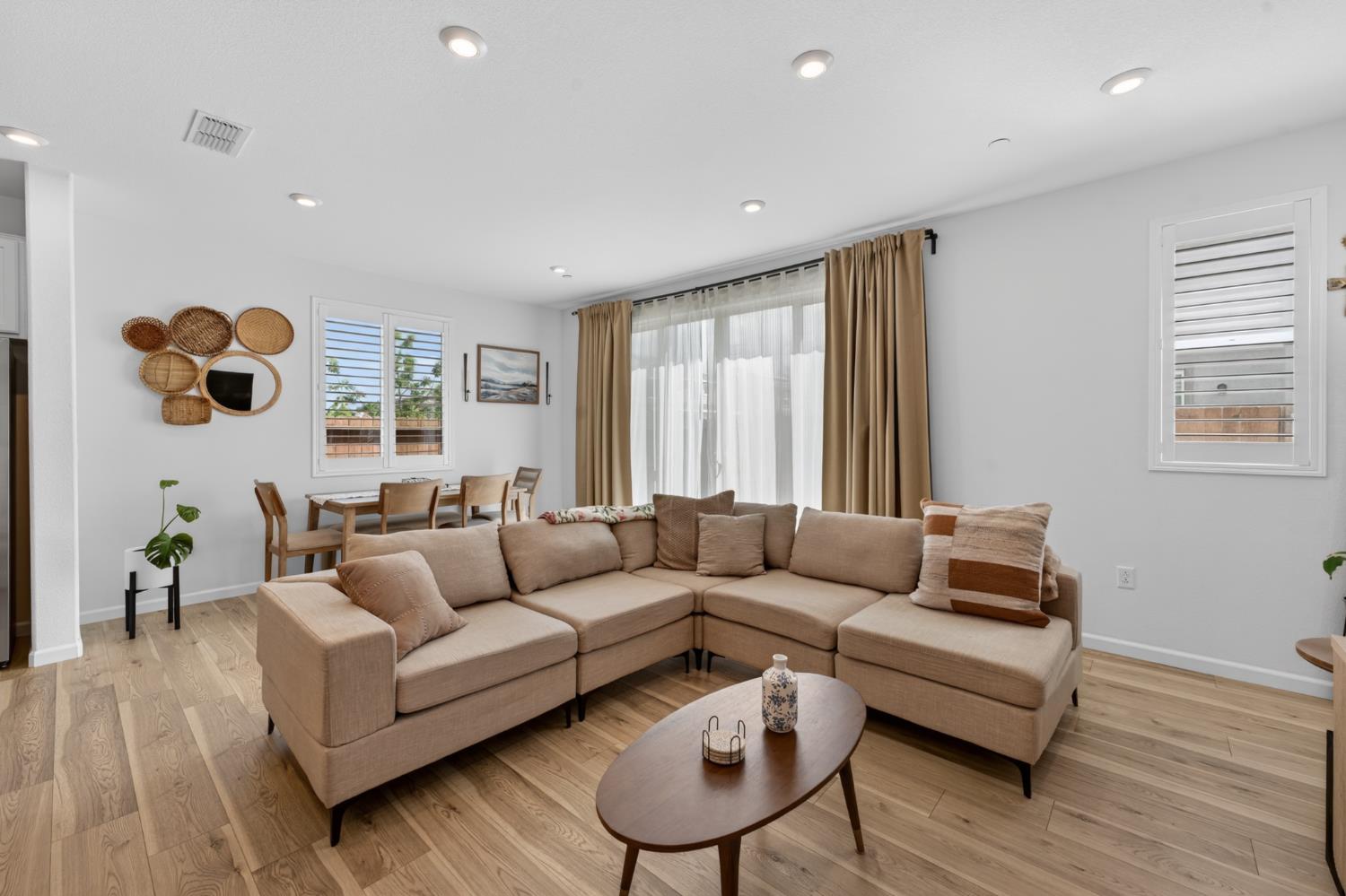 11986 Granzella Way Rancho Cordova, CA 95742 - Photo 8 of 55