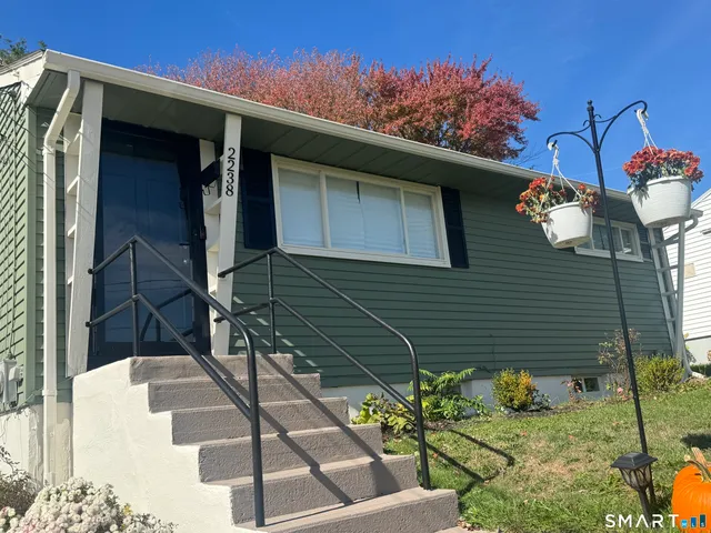 $2,750 | 2238 Stanley Street, New Britain, CT 06053