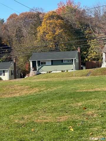 $2,750 | 2238 Stanley Street, New Britain, CT 06053