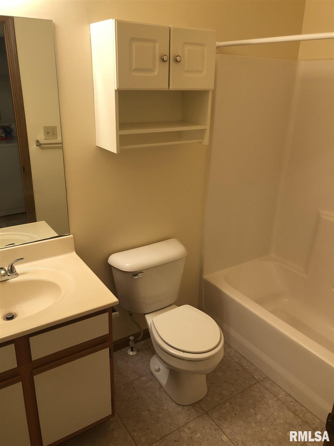 2410 Basil Drive Springfield, IL 62707 - Photo 15 of 22 Gallery Image 15