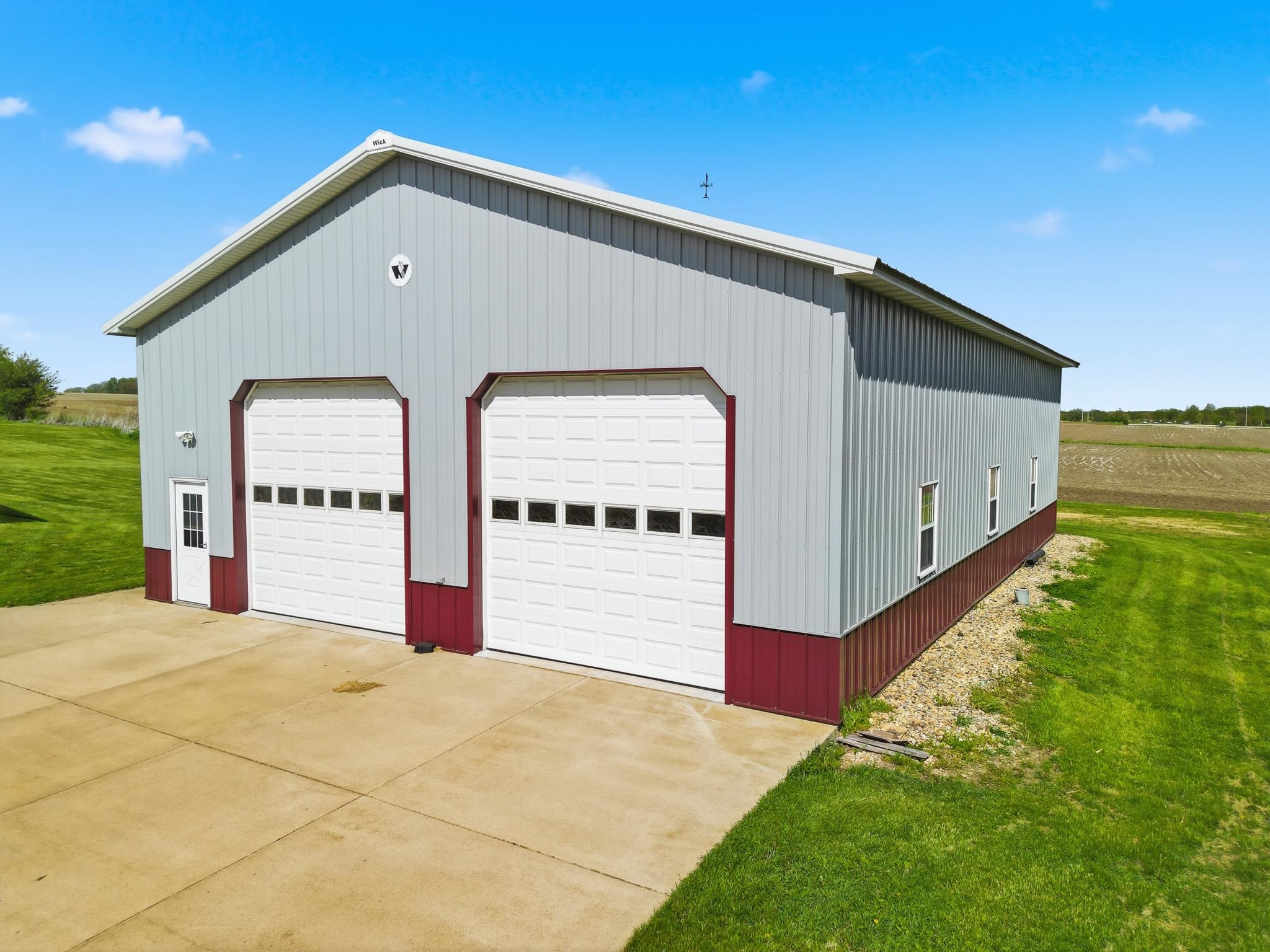298 Highway 2 Dixon, IL 61021 - Photo 2 of 57