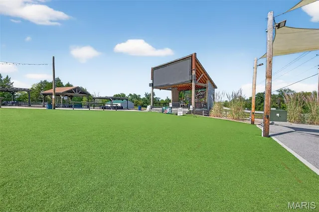 $409,999 | 308 Cypress Point Court, Cottleville, MO 63304