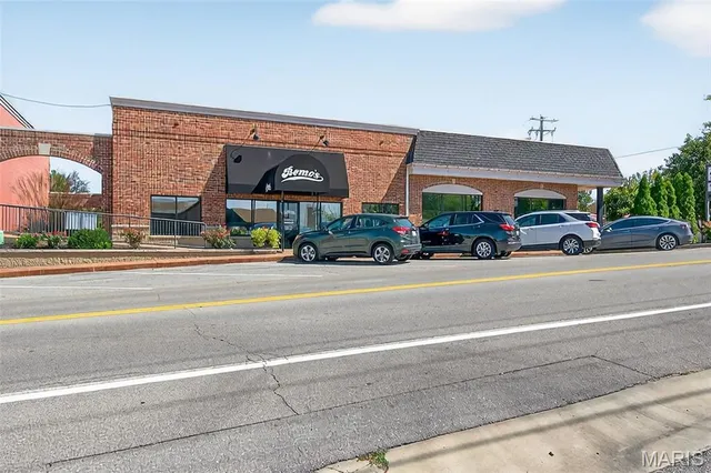 $409,999 | 308 Cypress Point Court, Cottleville, MO 63304