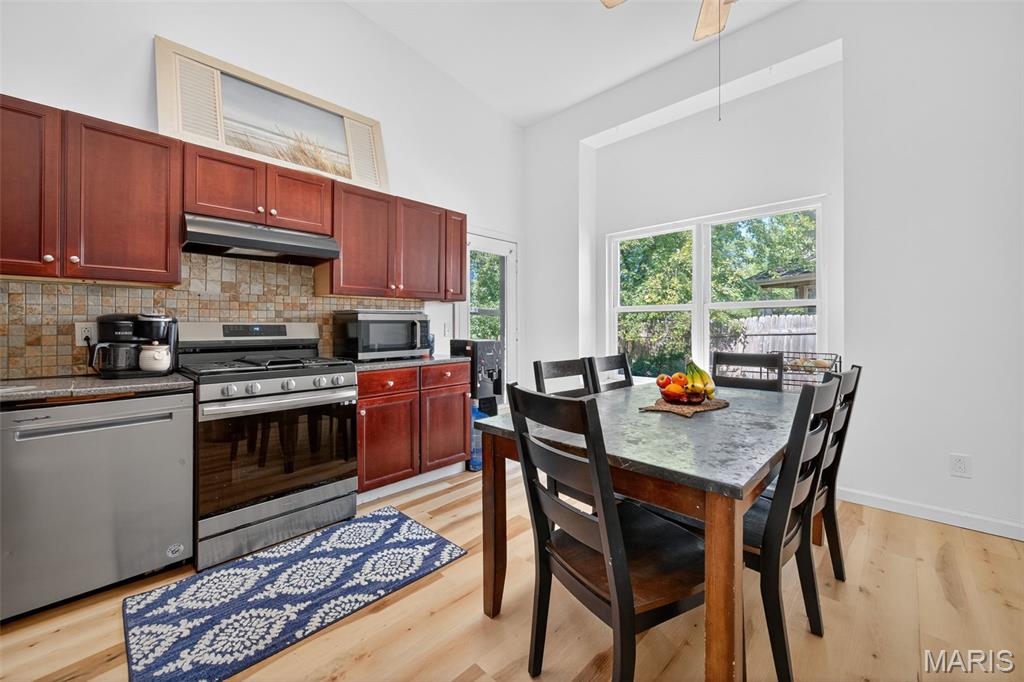 308 Cypress Point Court Cottleville, MO 63304 - Photo 9 of 47