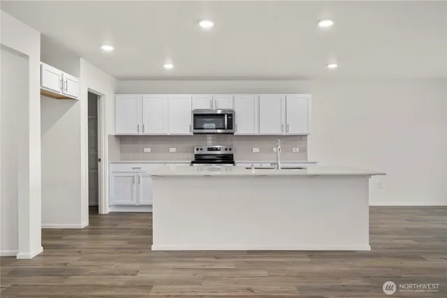 $509,990 | 679 Salzer Crk Drive, Centralia, WA 98531