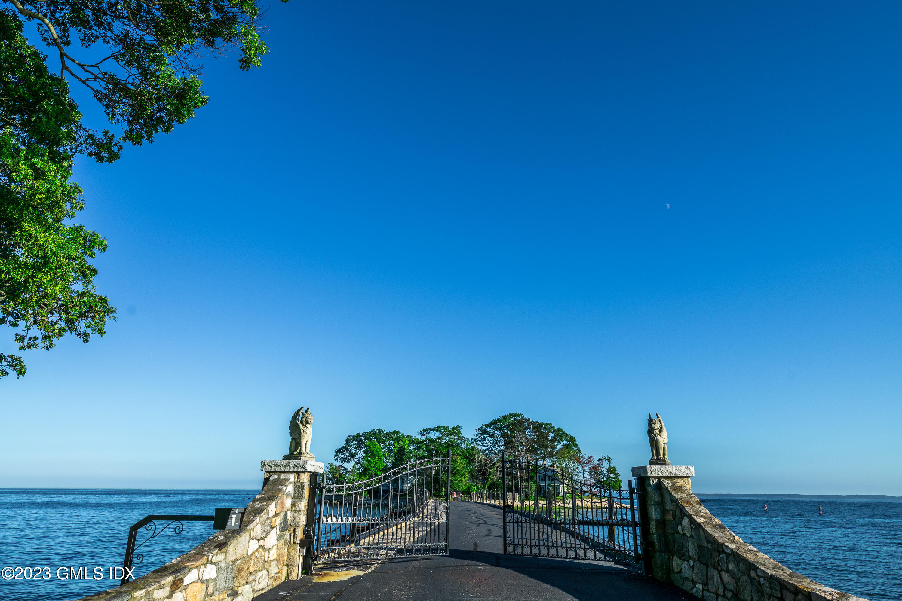 140 Wallacks Drive Stamford, CT 06902 - Photo 26 of 26 a view of a balcony with an outdoor space