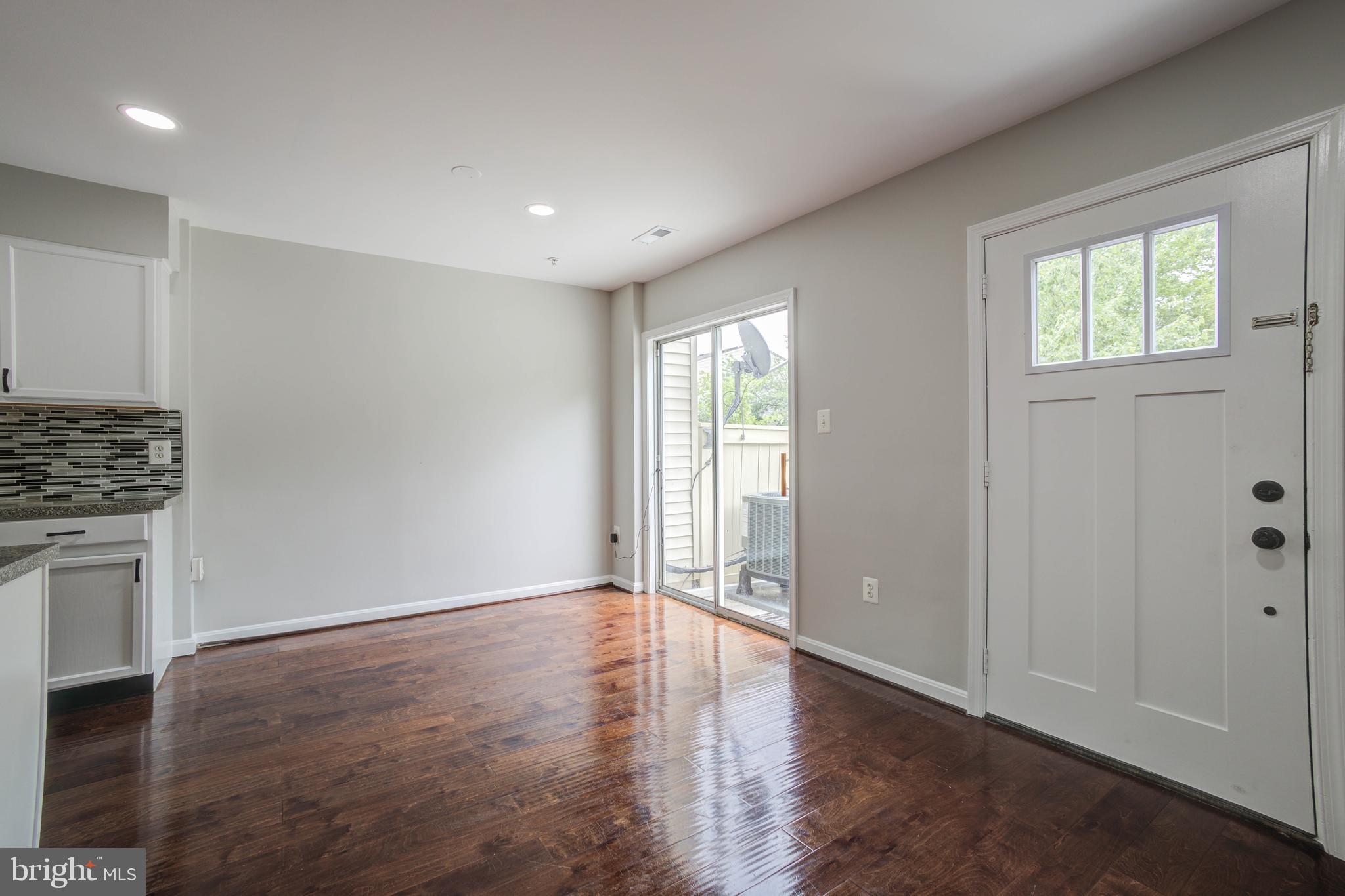 103 Whitestone Way Frederick, MD 21702 - Photo 5 of 28 Gallery Image 5