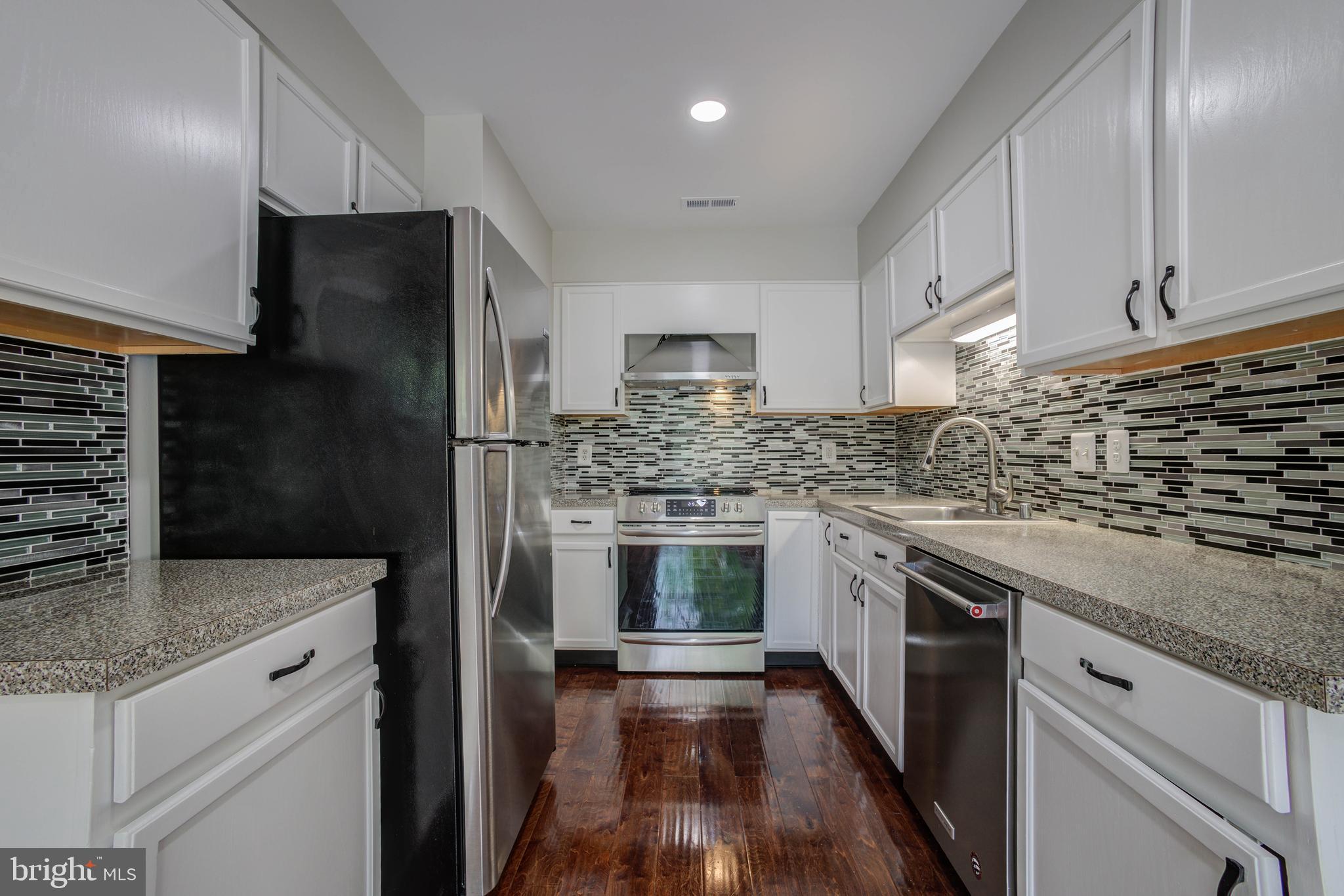 103 Whitestone Way Frederick, MD 21702 - Photo 8 of 28 Gallery Image 8