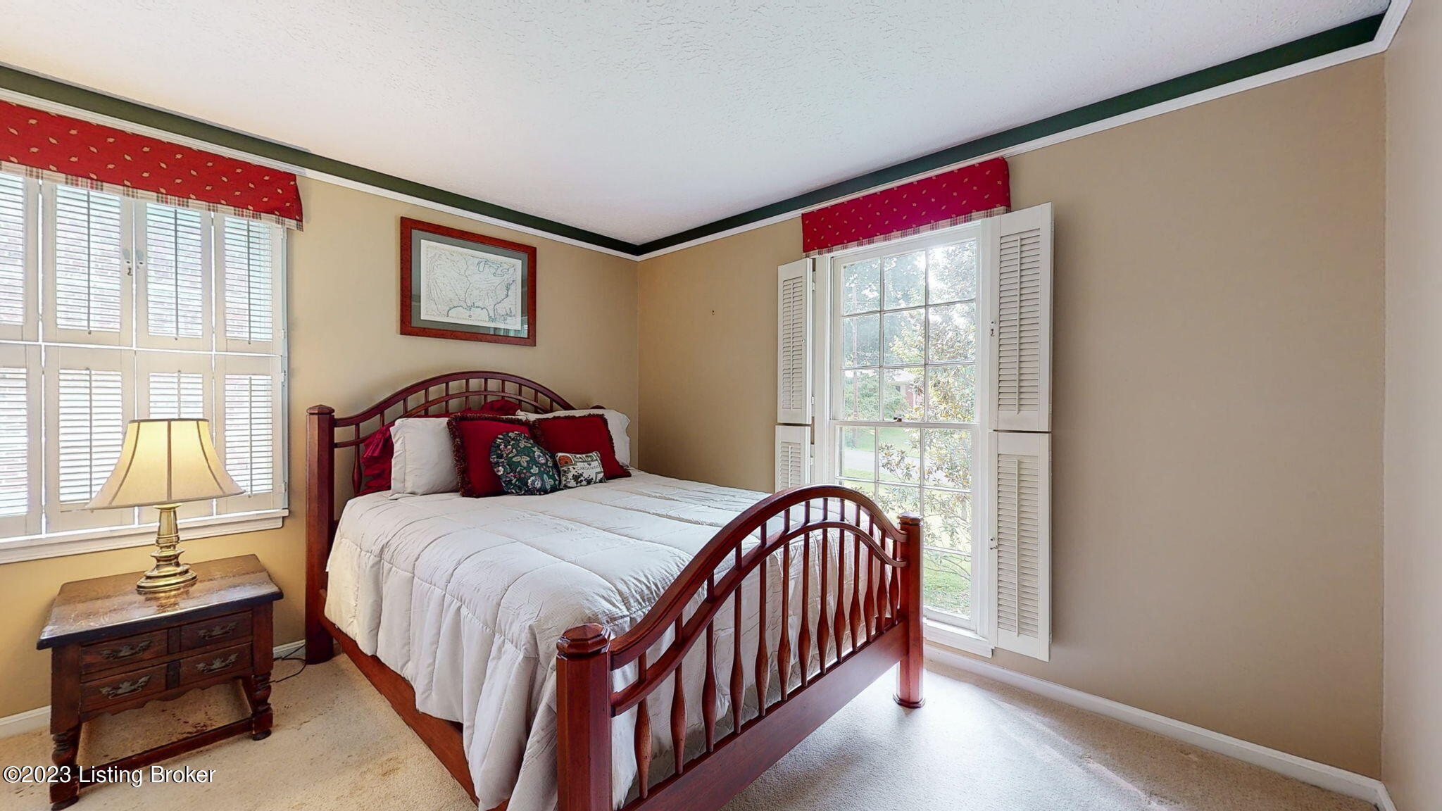 5507 Beth Road Louisville, KY 40219 - Photo 15 of 40 2nd Bedroom