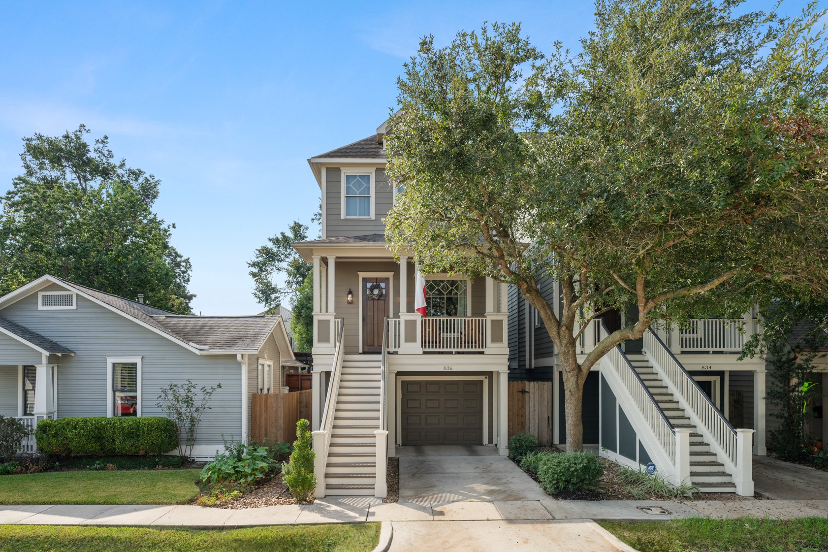 836 East 24th Street Houston, TX 77009 - Photo 39 of 40 Welcome home! Easy access to restaurants, downtown, shopping, and more